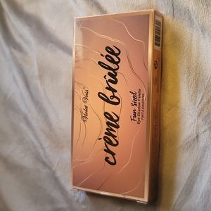 🎀3/$25 Violet Voss Creme Brulee Eyeshadow Palette